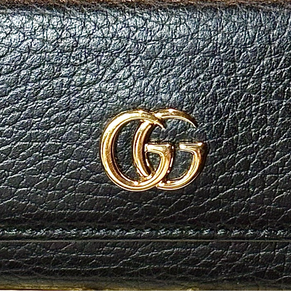 GUCCI GG MARMONT BLACK LEATHER KEY CASE 6 GOLD TONED KEY HOOKS DOUBLE G LIKE NEW - Picture 13 of 14